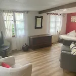 De Caractere Au Calme , Proche Quartier Historique, Au Merlenchanteur 3*