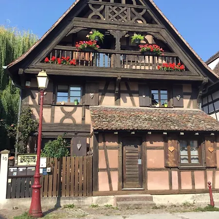 De Caractere Au Calme , Proche Quartier Historique, Au Merlenchanteur Nocleg ze śniadaniem