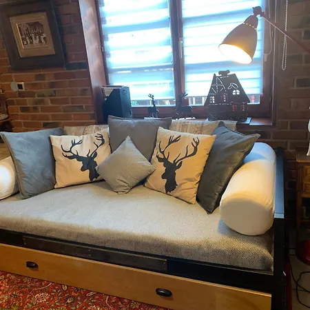 De Caractere Au Calme , Proche Quartier Historique, Au Merlenchanteur Bed & Breakfast