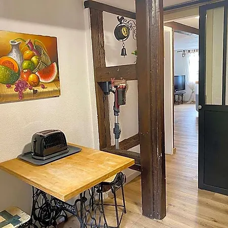 De Caractere Au Calme , Proche Quartier Historique, Au Merlenchanteur 3*